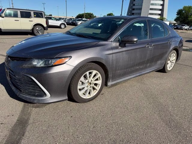 2022 Predawn Gray Mica Toyota Camry LE FWD Sedan