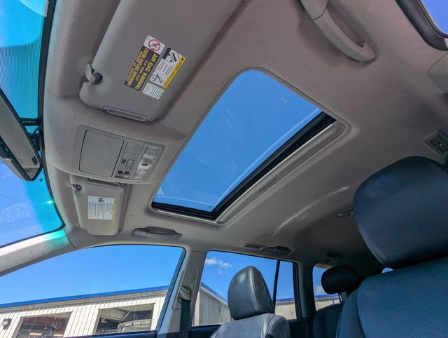 2011 Classic Silver Metallic Toyota Highlander Limited 4X4 SUV