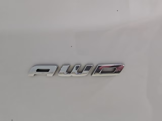 2022 Oxford White Ford Edge SEL AWD SUV