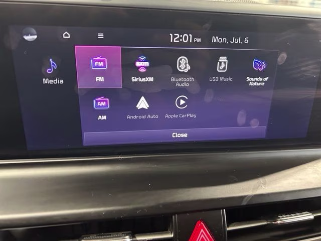 2024 Snow White Pearl Kia Seltos EX AWD SUV