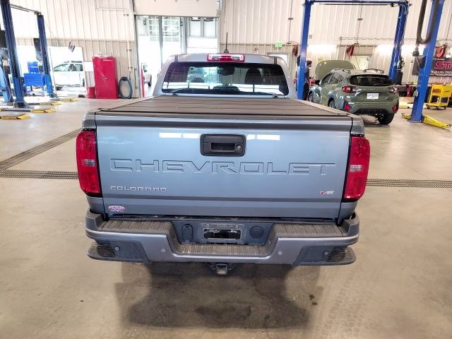 2022 Satin Steel Metallic Chevrolet Colorado LT 4X4 Truck