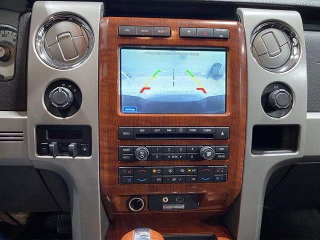 2009 Black Clearcoat Ford F-150 Lariat 4X4 Truck