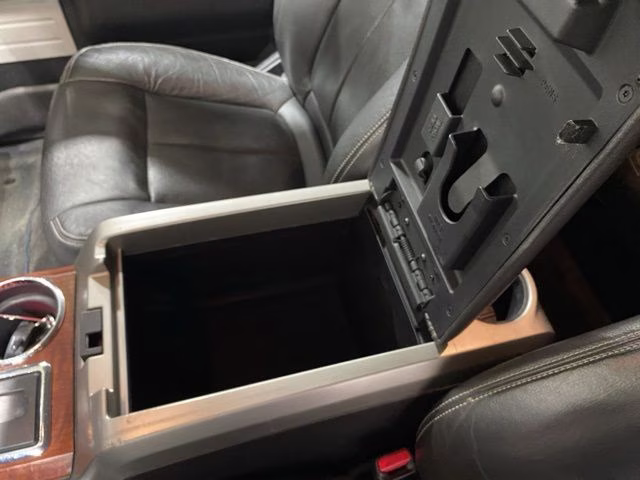 2009 Black Clearcoat Ford F-150 Lariat 4X4 Truck