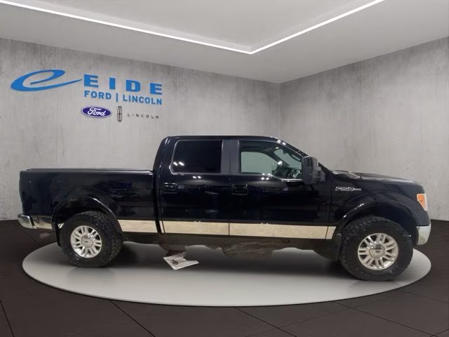 2009 Black Clearcoat Ford F-150 Lariat 4X4 Truck