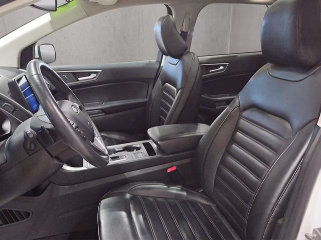 2022 Oxford White Ford Edge SEL AWD SUV