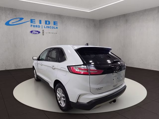 2022 Oxford White Ford Edge SEL AWD SUV