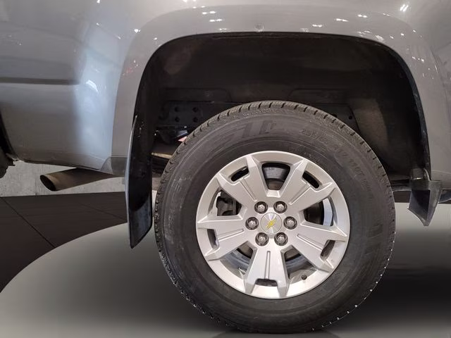 2022 Satin Steel Metallic Chevrolet Colorado LT 4X4 Truck