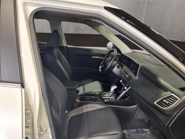 2024 Snow White Pearl Kia Seltos EX AWD SUV