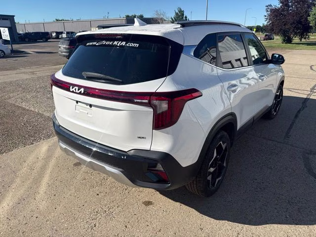 2024 Snow White Pearl Kia Seltos EX AWD SUV