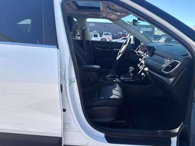 2024 Snow White Pearl Kia Seltos EX AWD SUV