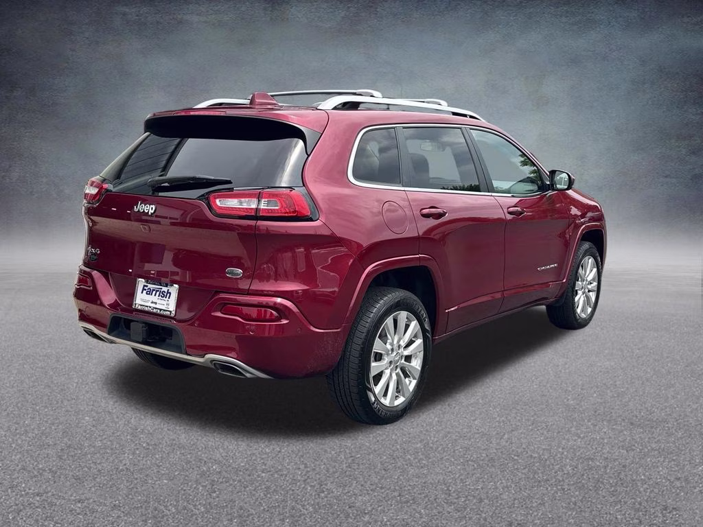 2017 Deep Cherry Red Crystal Pearlcoat Jeep Cherokee Overland 4X4 SUV
