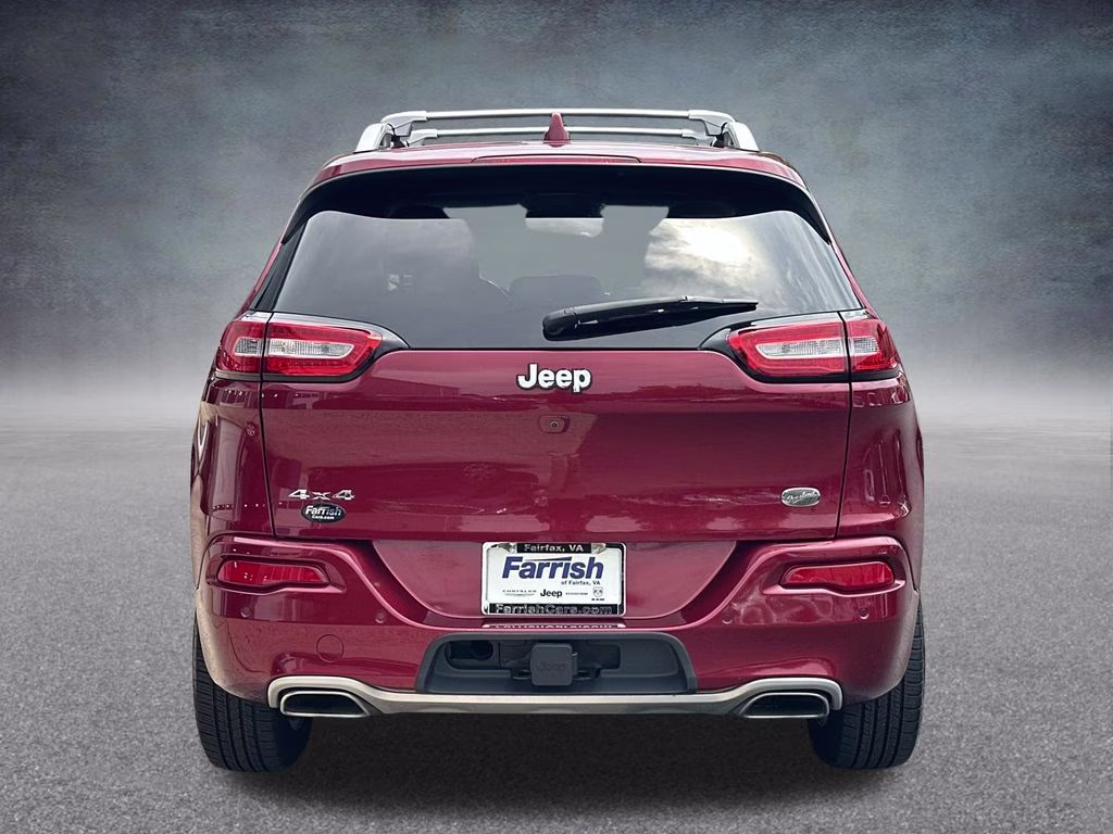 2017 Deep Cherry Red Crystal Pearlcoat Jeep Cherokee Overland 4X4 SUV