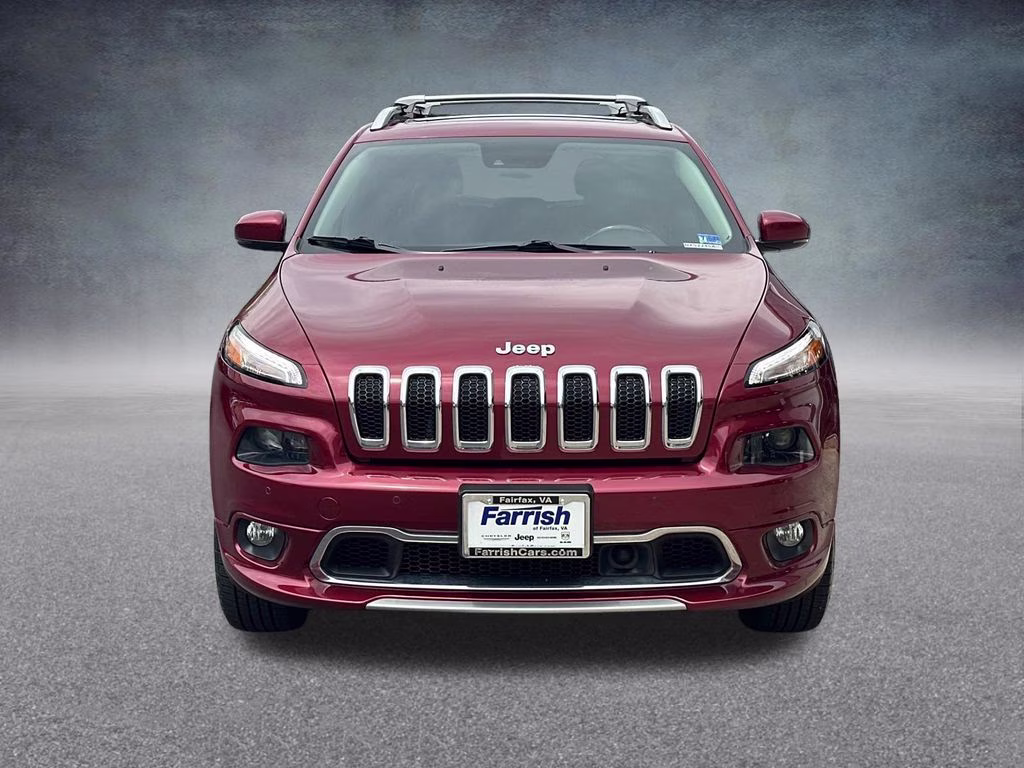 2017 Deep Cherry Red Crystal Pearlcoat Jeep Cherokee Overland 4X4 SUV