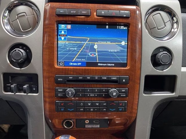 2009 Black Clearcoat Ford F-150 Lariat 4X4 Truck