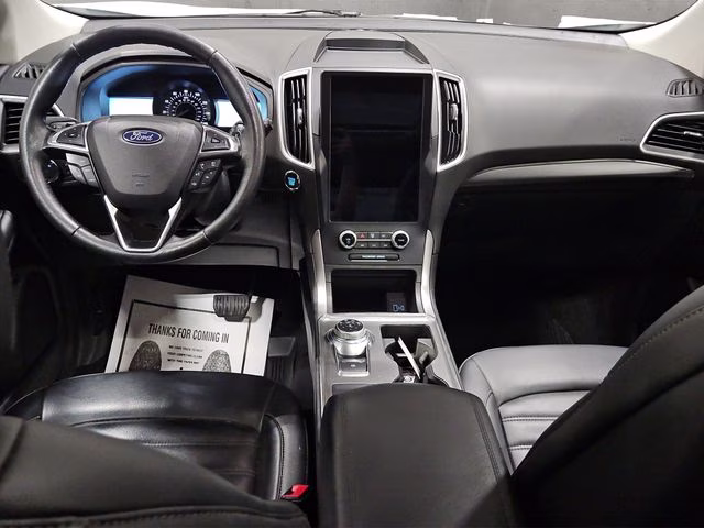 2022 Oxford White Ford Edge SEL AWD SUV
