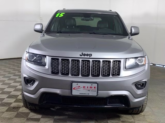 2015 Billet Silver Metallic Clearcoat Jeep Grand Cherokee Altitude 4X4 SUV