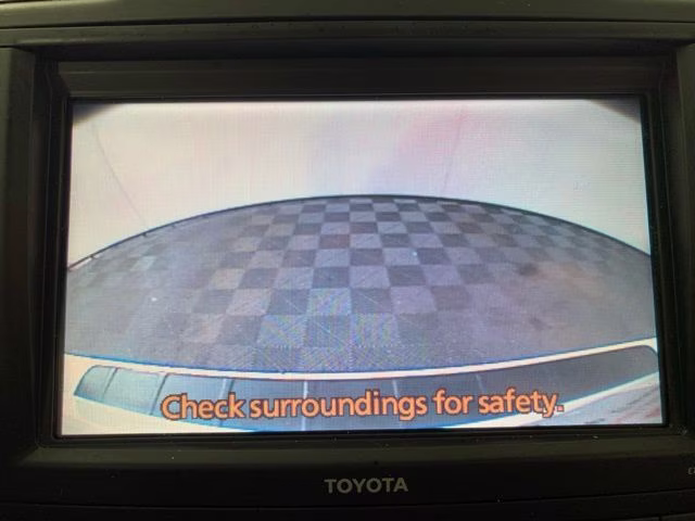 2011 Classic Silver Metallic Toyota Highlander Limited 4X4 SUV