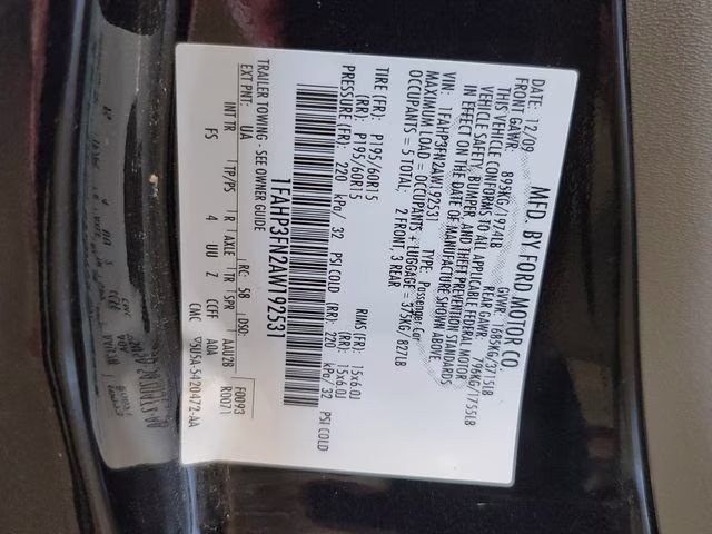 2010 Ebony Ford Focus SE FWD Sedan