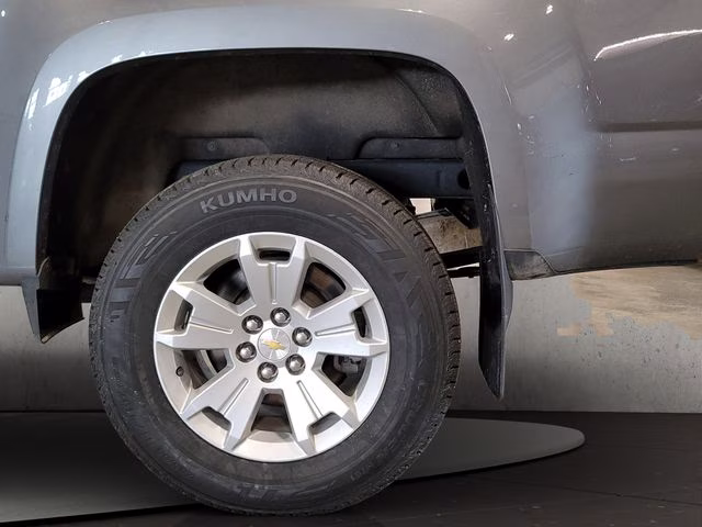 2022 Satin Steel Metallic Chevrolet Colorado LT 4X4 Truck