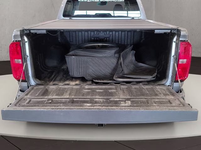 2022 Satin Steel Metallic Chevrolet Colorado LT 4X4 Truck