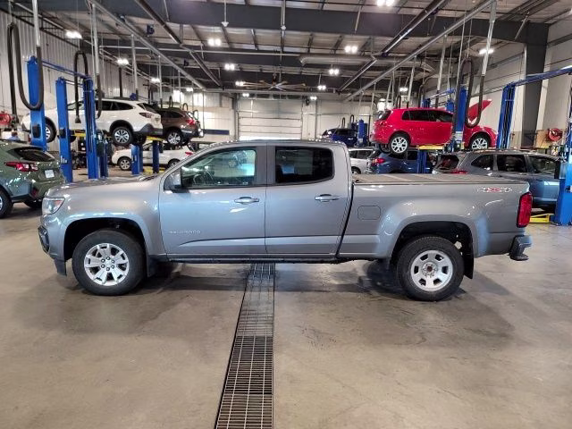 2022 Satin Steel Metallic Chevrolet Colorado LT 4X4 Truck