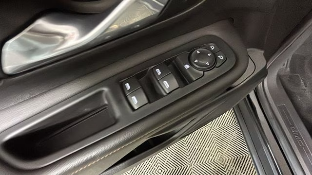 2020 Ebony Twilight Metallic GMC Terrain SLE FWD SUV