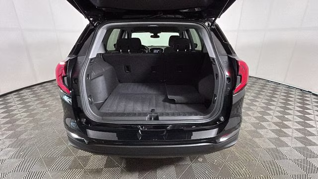 2020 Ebony Twilight Metallic GMC Terrain SLE FWD SUV