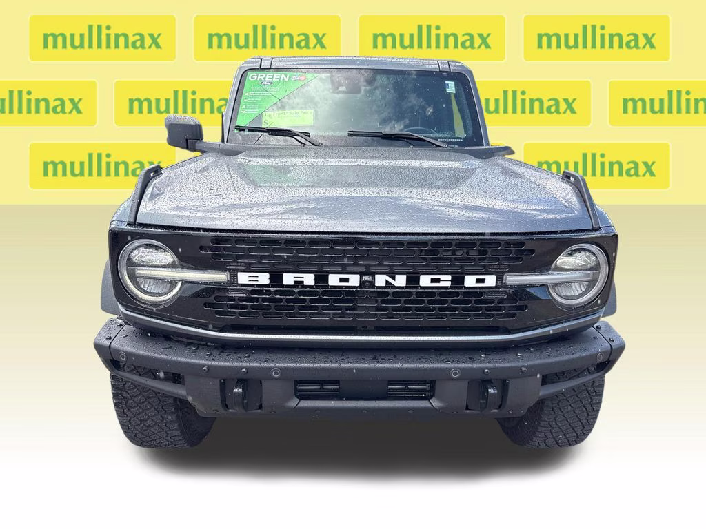 2024 Carbonized Gray Metallic Ford Bronco Wildtrak 4X4 SUV