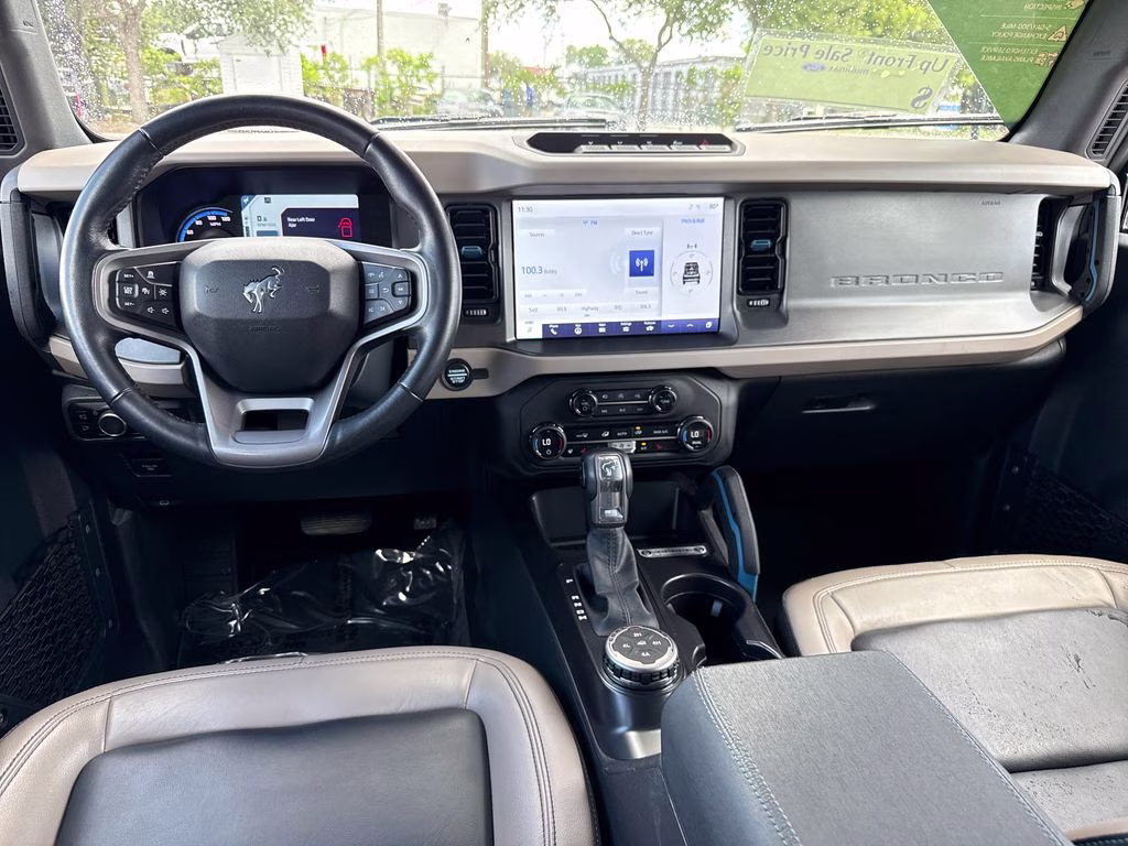 2024 Carbonized Gray Metallic Ford Bronco Wildtrak 4X4 SUV