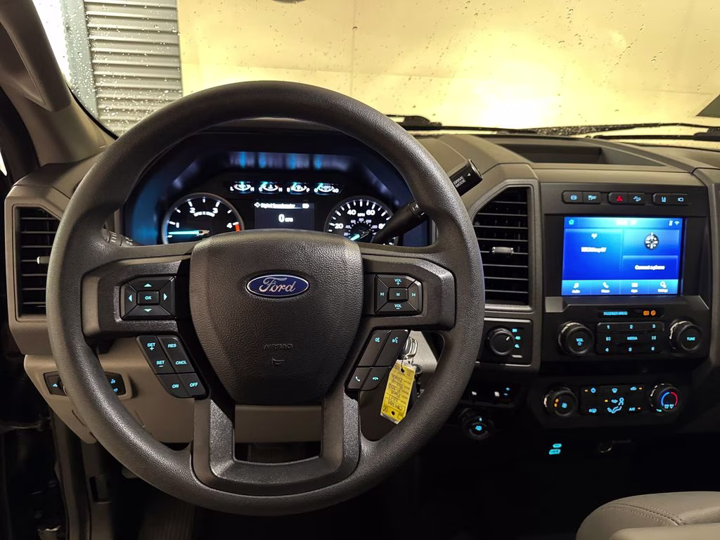 2021 Agate Black Metallic Ford Super Duty F-350 DRW XL 4X4 Truck