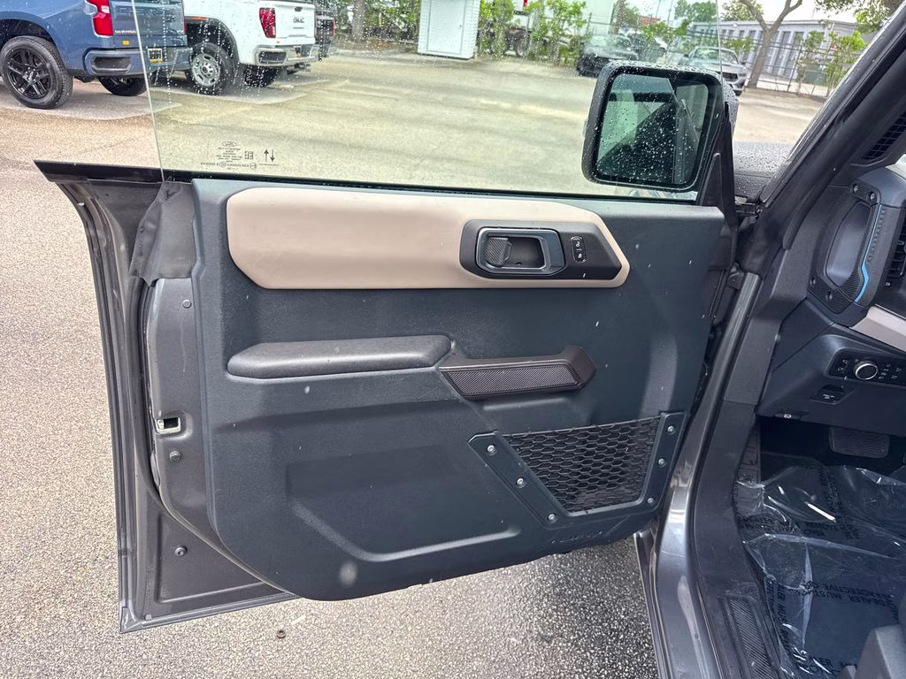 2024 Carbonized Gray Metallic Ford Bronco Wildtrak 4X4 SUV