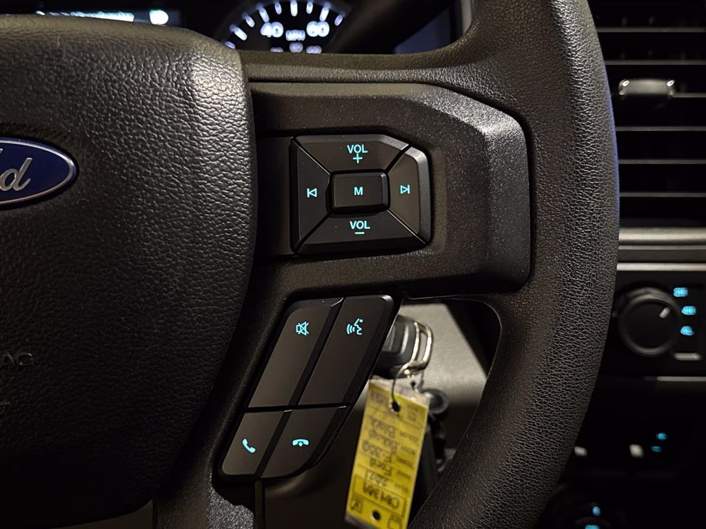 2021 Agate Black Metallic Ford Super Duty F-350 DRW XL 4X4 Truck