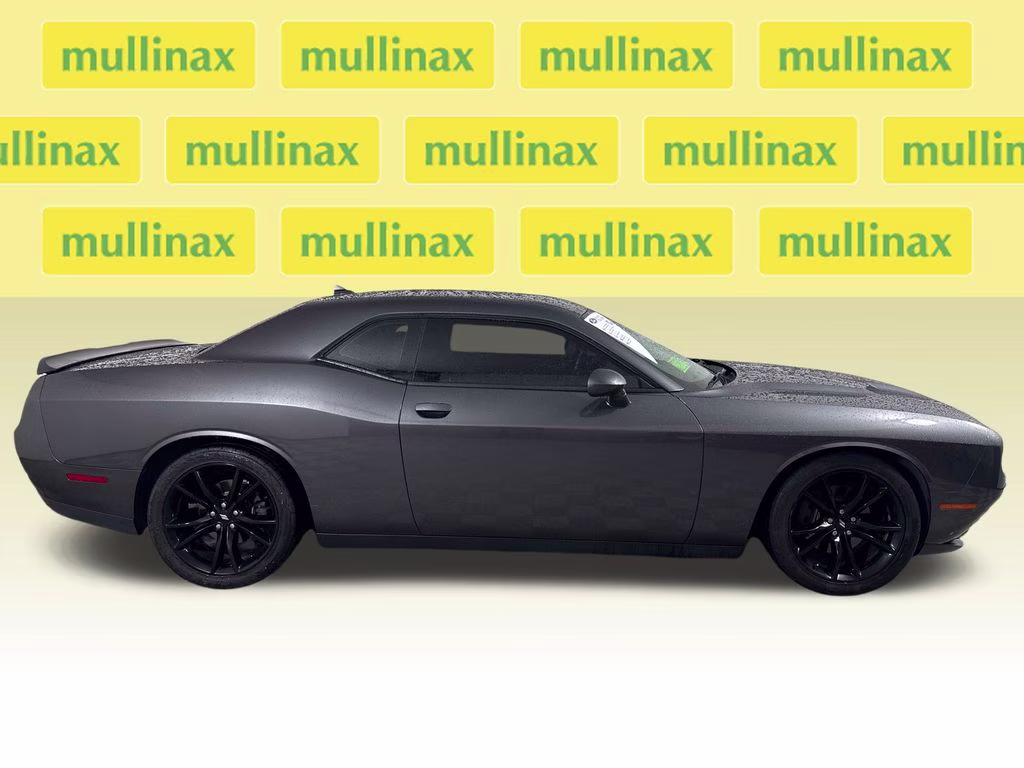 2018 Granite Crystal Metallic Clearcoat Dodge Challenger SXT RWD Coupe