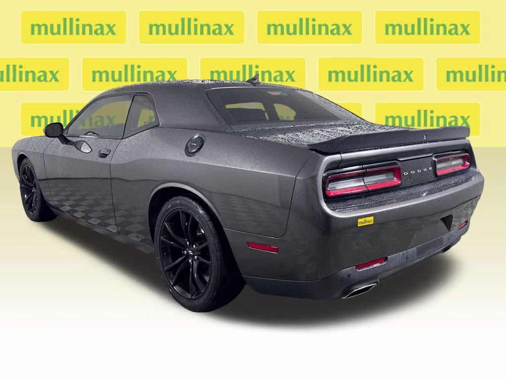 2018 Granite Crystal Metallic Clearcoat Dodge Challenger SXT RWD Coupe