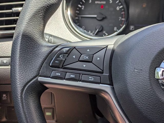 2019 Gun Metallic Nissan Rogue Sport SV AWD SUV