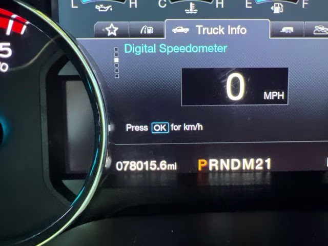 2019 White Platinum Ford Super Duty F-350 SRW Platinum 4X4 Truck