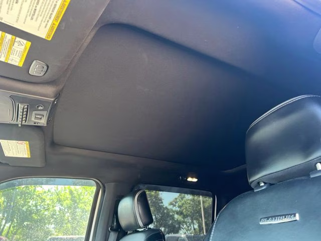 2019 White Platinum Ford Super Duty F-350 SRW Platinum 4X4 Truck