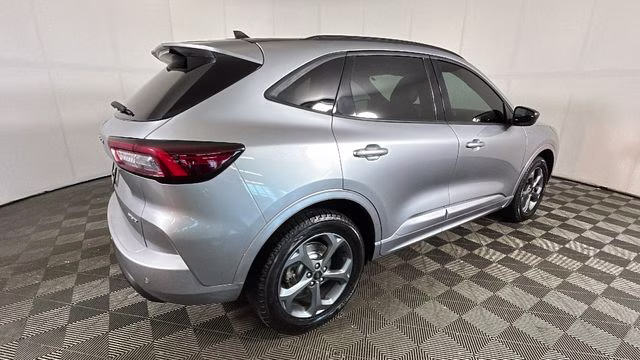 2024 rock metallic Ford Escape ST-Line AWD SUV