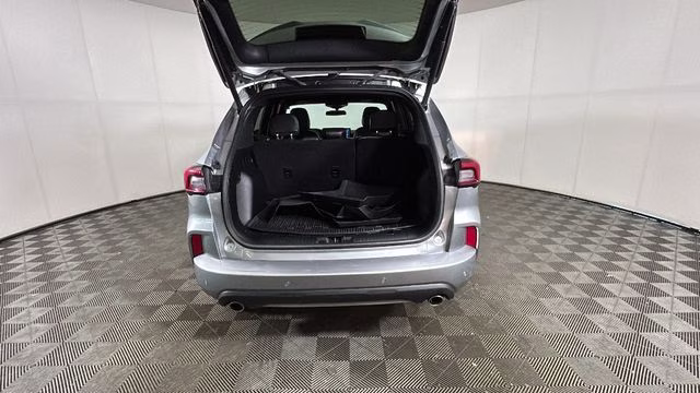 2024 rock metallic Ford Escape ST-Line AWD SUV