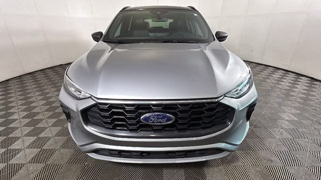 2024 rock metallic Ford Escape ST-Line AWD SUV