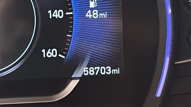 2020 Portofino Gray Hyundai Santa Fe SEL AWD SUV