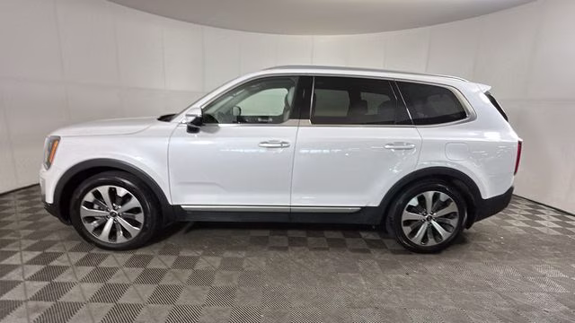 2020 Snow White Pearl Kia Telluride SX AWD SUV
