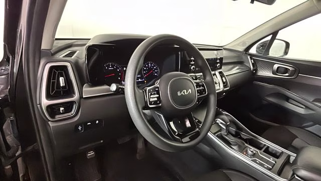 2023 Kia Sorento LX AWD SUV