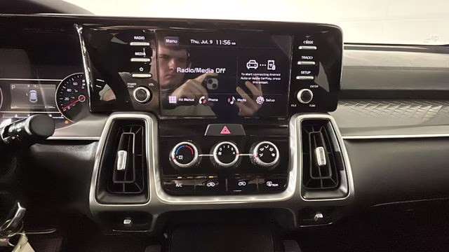 2023 Kia Sorento LX AWD SUV