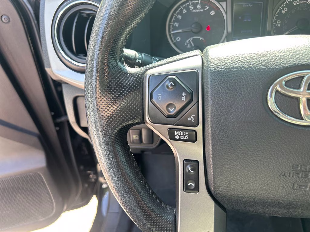 2019 Midnight Black Metallic Toyota Tacoma SR5 RWD Truck