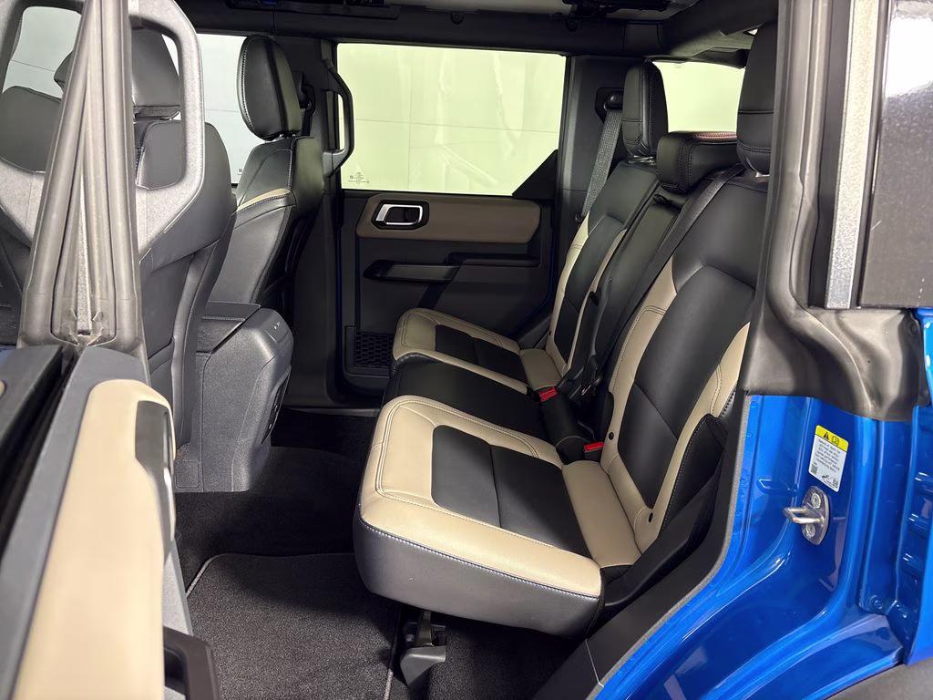 2024 Blue Metallic Ford Bronco Wildtrak 4X4 SUV