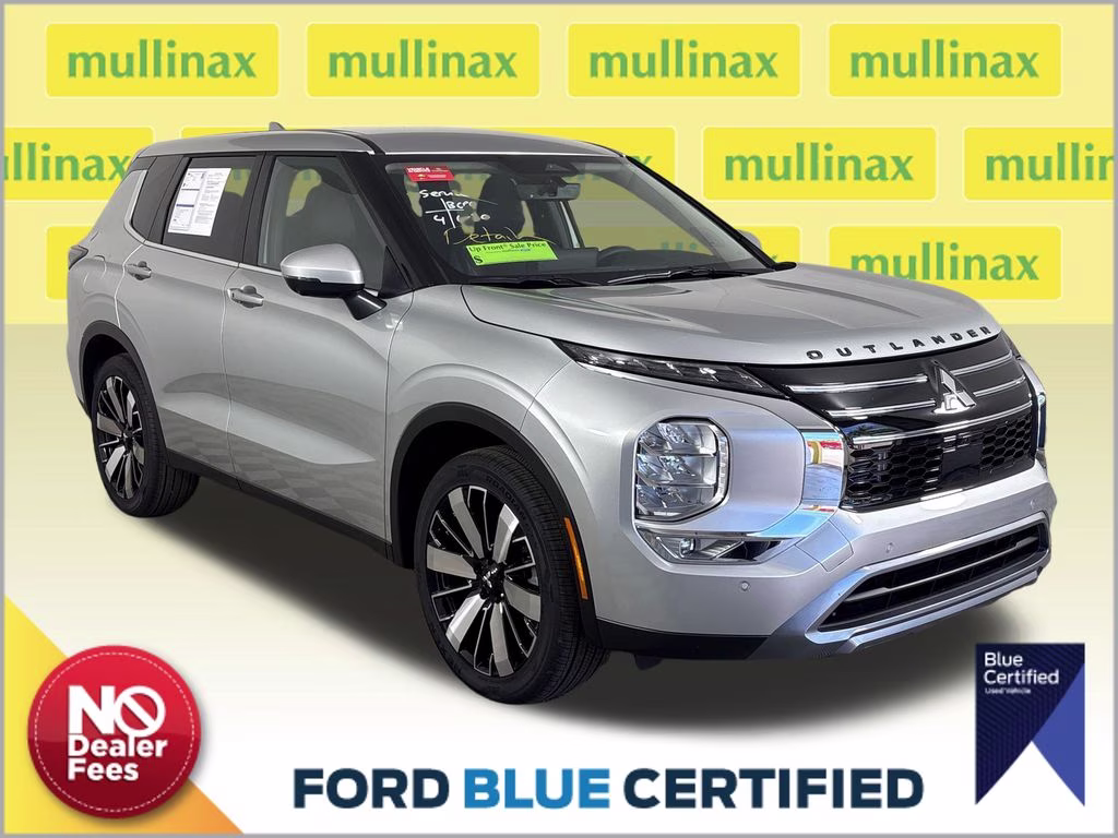 2026 Alloy Silver Metallic Mitsubishi Outlander SE FWD SUV