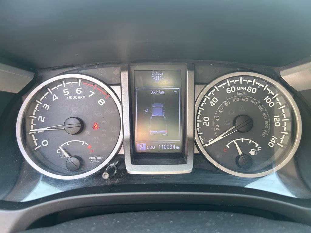 2019 Midnight Black Metallic Toyota Tacoma SR5 RWD Truck