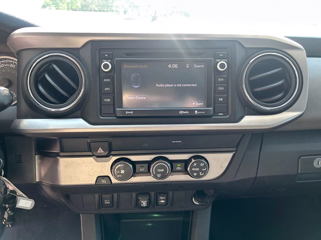 2019 Midnight Black Metallic Toyota Tacoma SR5 RWD Truck