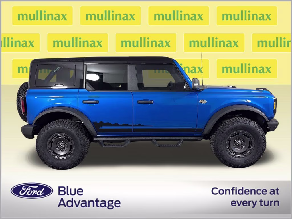 2024 Blue Metallic Ford Bronco Wildtrak 4X4 SUV